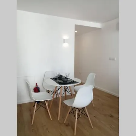 アパート Cais De Apresentacao No Coracao De アヴェイロ