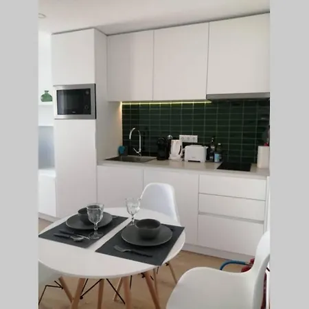 Cais De Apresentacao No Coracao De *