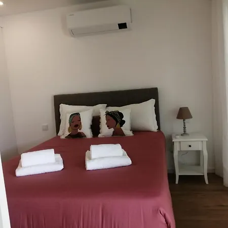 Cais De Apresentacao No Coracao De